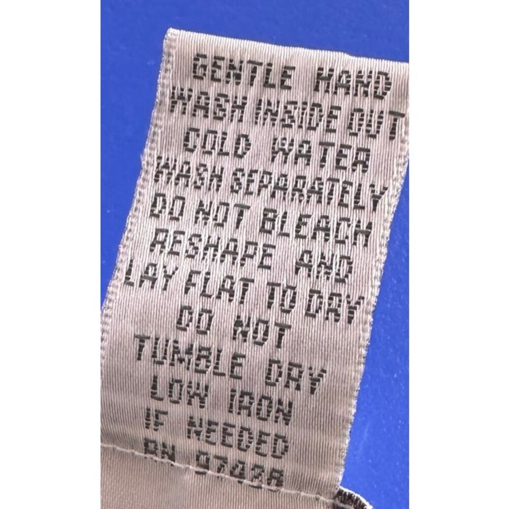 Neiman Marcus Exclusive Exclusive Medium Green Dr… - image 4